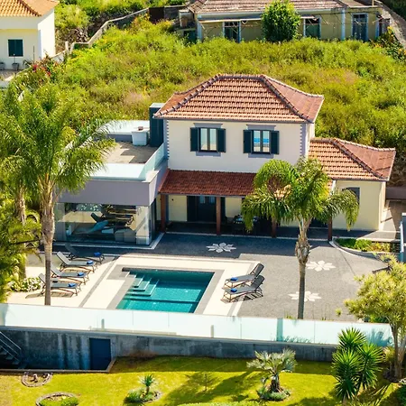 Nyaraló Casa Mariana By Rent2u, Lda *